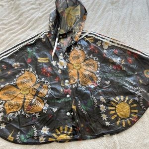 Adidas Poncho - Pharrell Williams 2016 collection